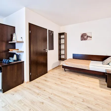 Sarema Guest house *