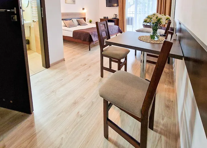 Sarema Pensión Chłopy